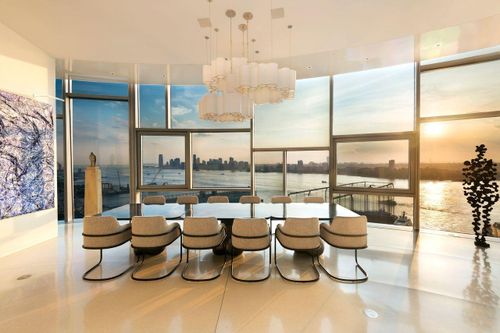 Penthouse hơn 21 triệu USD của ngôi sao Hugh Jackman