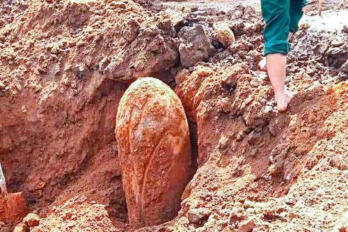 Phát hiện quả bom nặng 600 kg giữa khu dân cư
