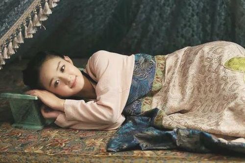 Cung nữ thời xưa bắt buộc phải nằm nghiêng khi ngủ: Lý do thực sự khiến ai cũng phẫn nộ