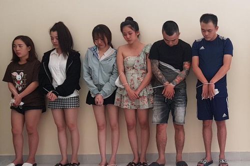 31 người phê ma túy trong 4 căn hộ chung cư ở TP.HCM