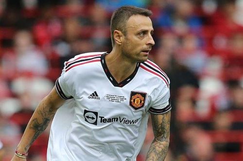 Berbatov ghi bàn trong ngày trở lại khoác áo Man United