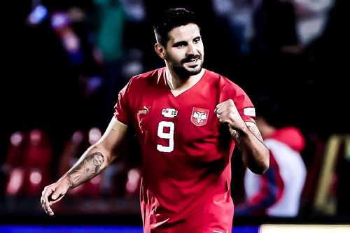 Mitrovic lập hat-trick giúp Serbia thắng ngược dòng