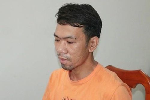 Khi con tim lầm lạc đặt trên đầu