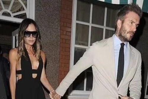 Victoria Beckham xuất hiện sau vụ bất hòa với con dâu