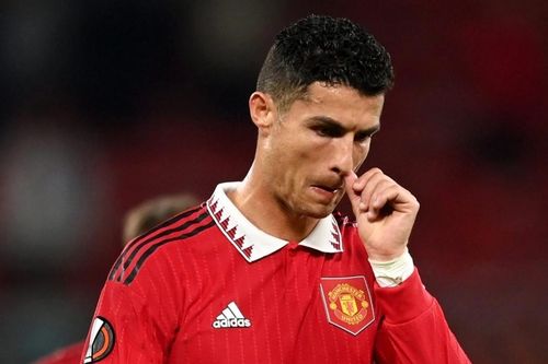 Mẹ CĐV nhí đề nghị phạt nặng Ronaldo