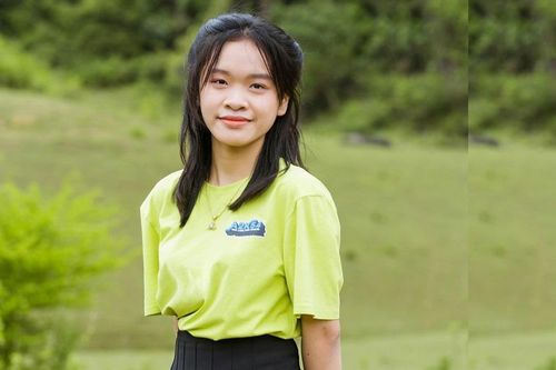 Bí quyết để nữ sinh người dân tộc Nùng giành học bổng toàn phần đại học