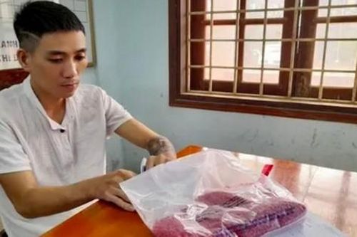 Bắt quả tang thanh niên tàng trữ 12.000 viên ma túy tổng hợp