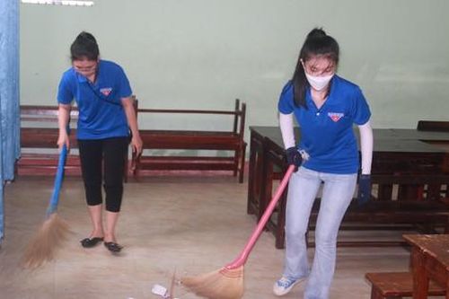Hàng loạt trường học ở Đà Nẵng thành điểm trú tránh bão
