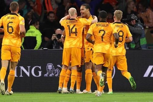 Van Dijk lập đại công, Hà Lan vào bán kết Nations League