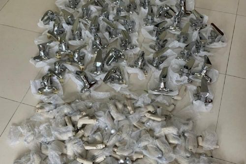 Quảng Ninh: Hơn 200 sản phẩm thiết bị vệ sinh giả mạo bị tạm giữ