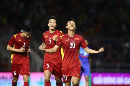Thắng 3-0 trước Ấn Độ, tuyển Việt Nam vô địch giải tam hùng