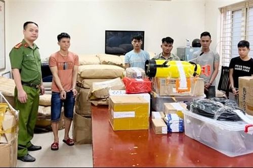 Tác hại lâu dài của chất ma túy được tẩm vào sợi thảo mộc, tinh dầu thuốc lá điện tử