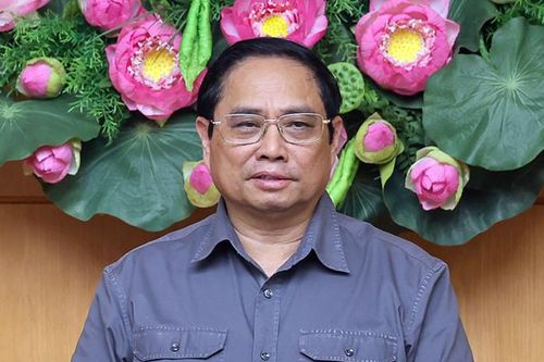 Thủ tướng: Tuyệt đối không để dân đói, không có chỗ ở sau mưa bão