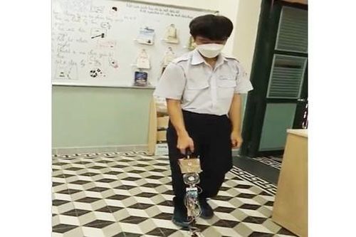 Gậy dẫn đường thông minh