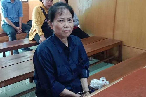 Người mẹ lo việc cho chồng con, tin hàng xóm mất cả tỷ dành dụm
