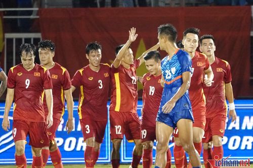 V-League trở lại: Chờ hiệu ứng từ tuyển Việt Nam