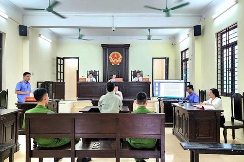 Viện KSND TP. Vĩnh Yên số hóa hồ sơ vụ án và công bố tài liệu, chứng cứ bằng hình ảnh tại 4 phiên tòa