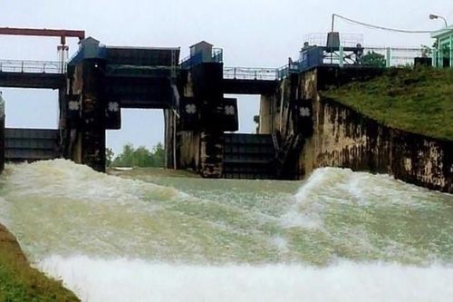 Mở cửa xả tràn các hồ Yên Mỹ và sông Mực