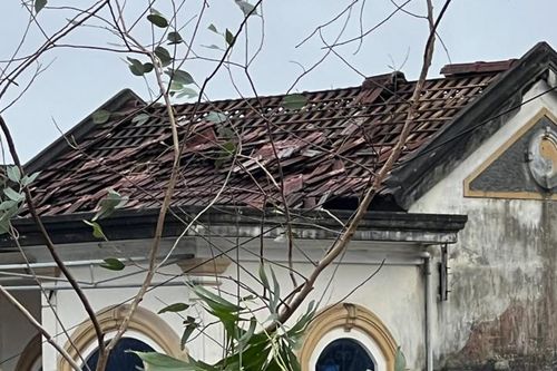 Thừa Thiên - Huế: Nhiều đoạn bờ sông, bờ biển bị sạt lở nghiêm trọng