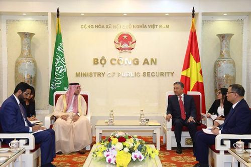 Góp phần thúc đẩy mối quan hệ tốt đẹp giữa Việt Nam - Saudi Arabia