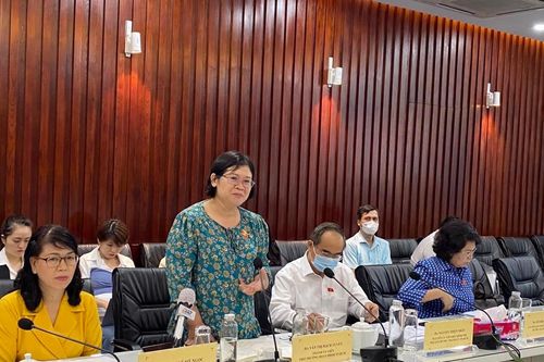 Cần quy định rõ tình huống cấp bách trong y khoa khi đấu thầu mua thuốc