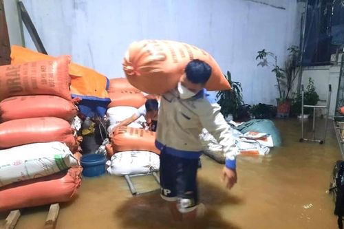 Mưa sau bão Noru gây ngập lụt và thiệt hại nặng nề