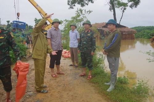 Mưa lũ kéo dài tại Nghệ An khiến 7 người chết, 8.139 nhà bị ngập