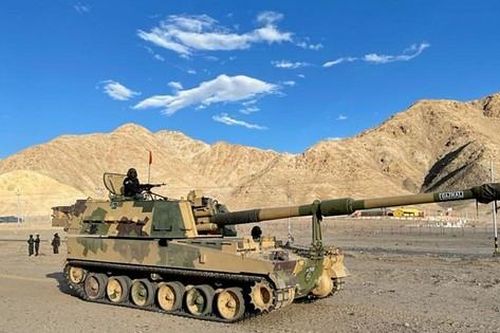 Quân đội Ấn Độ đặt hàng hàng trăm pháo tự hành K9 Vajra