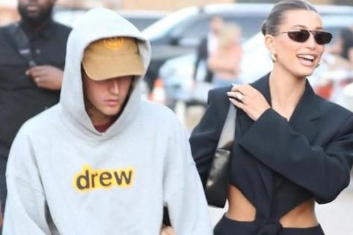 Hailey tiết lộ mối quan hệ giữa Justin Bieber và Selena Gomez