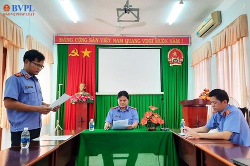 Một thửa đất chuyển nhượng hai lần, Viện kiểm sát yêu cầu tòa chuyển hồ sơ sang Công an