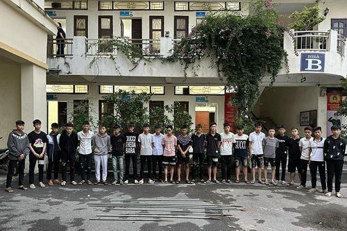 Lập nhóm trên mạng xã hội, hai bên mang dao, tuýp sắt hỗn chiến