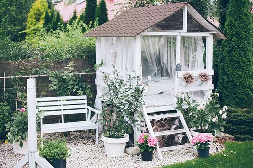 4 khu vườn nhỏ xinh xắn khiến ai ngắm một lần cũng 'phải lòng'