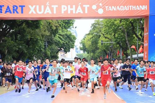 Gần 1.500 vận động viên tranh tài tại Chung kết Giải chạy Báo Hànôịmới lần thứ 47 - Vì hòa bình