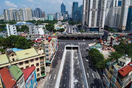 Hầm chui Lê Văn Lương thông xe ngày 5/10