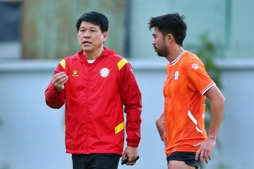 Lee Nguyễn là trọng tâm của HLV Vũ Tiến Thành