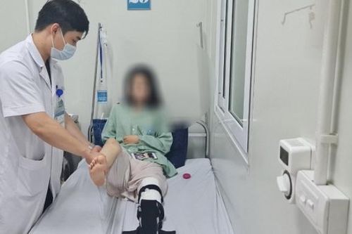Đau chân lâu khỏi, bé gái Hà Nội bất ngờ phát hiện mắc căn bệnh hiếm