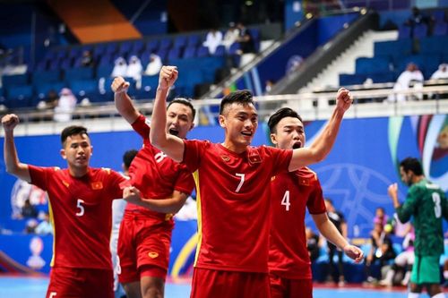 Futsal Việt Nam quyết đấu trước Iran 15h chiều nay