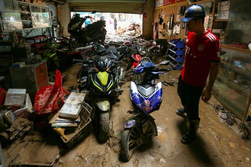 Nỗi sợ lũ về trong đêm của người miền Trung