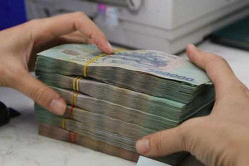 Không để 'có tiền không tiêu được'