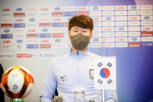 'U20 Hàn Quốc mời ông Park Hang-seo', đâu là điểm bất thường?