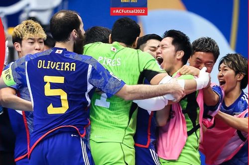 Futsal Indonesia suýt gây địa chấn trước Nhật Bản