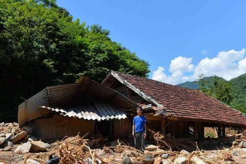 Những hình ảnh đầu tiên tại bản Bình Sơn 1 - nơi đầu nguồn lũ quét Kỳ Sơn
