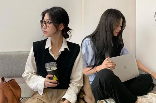 Nhân viên Gen Z hời hợt với bữa trưa