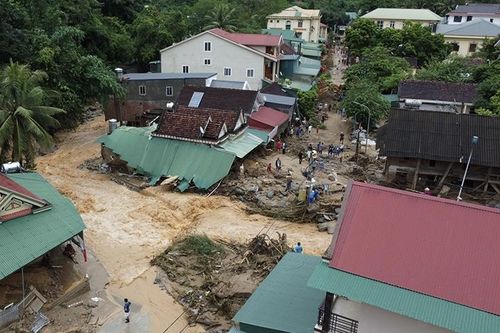 Hiện trường lũ quét kinh hoàng ở Kỳ Sơn nhìn từ trên cao