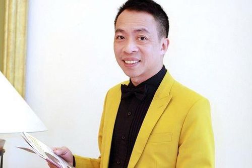 Việt Hoàn: 'NSND Lê Dung không lấy một đồng học phí, còn cho tôi ăn sáng mỗi ngày'