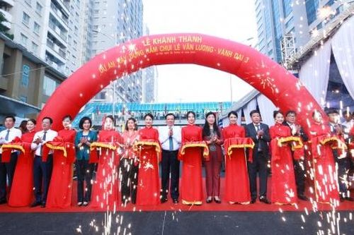 Thông xe hầm chui Lê Văn Lương, xóa 'điểm đen' ùn tắc