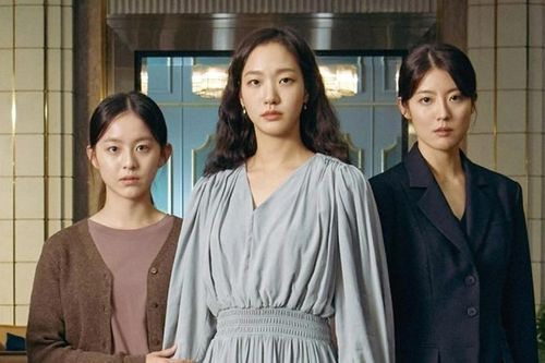 Yêu cầu gỡ phim 'Little Women' vì xuyên tạc lịch sử Việt Nam