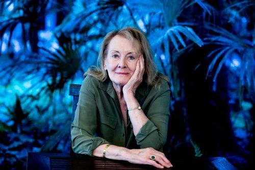 Nhà văn Nobel 2022 Annie Ernaux - người tự săm soi vào bản ngã