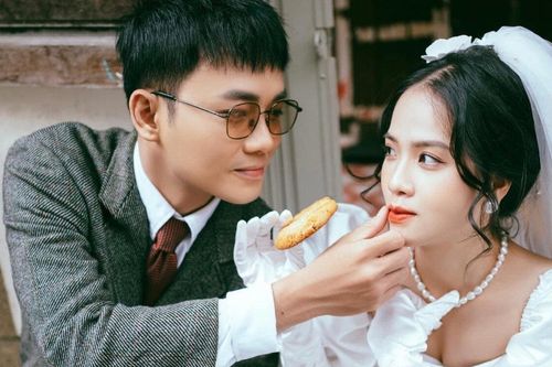 Vừa lên xe hoa, bồ cũ Quang Hải bị gái lạ 'dằn mặt' đòi trả chồng, chuyện gì đây?