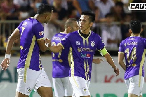 Dàn sao CLB Hà Nội mất trộm 50 đôi giày
